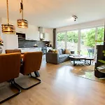 Residences 아파트 *