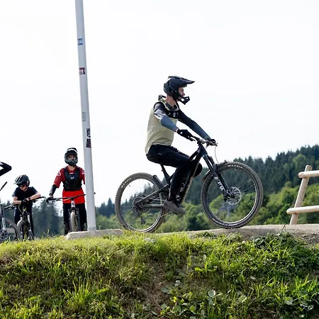 아파트 Residences